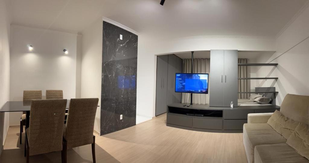 Apartamento Família Bras: Cozy Near Landmarks *