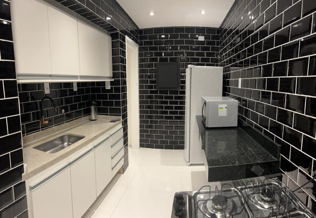 Apartamento Família Bras: Cozy Near Landmarks *